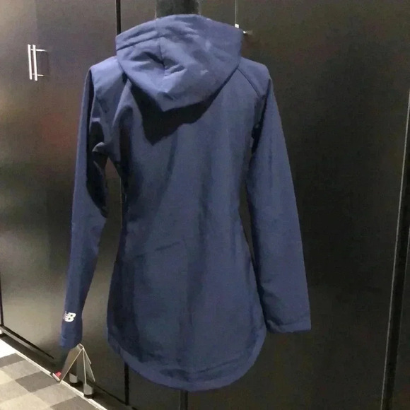 New Balance Anorak Soft Shell Wind/water resistant,hood,fleece lined,stretch - Picture 6 of 14